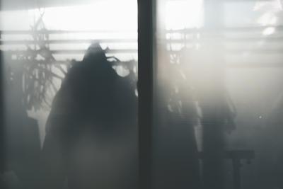 y_06_Life.jpg